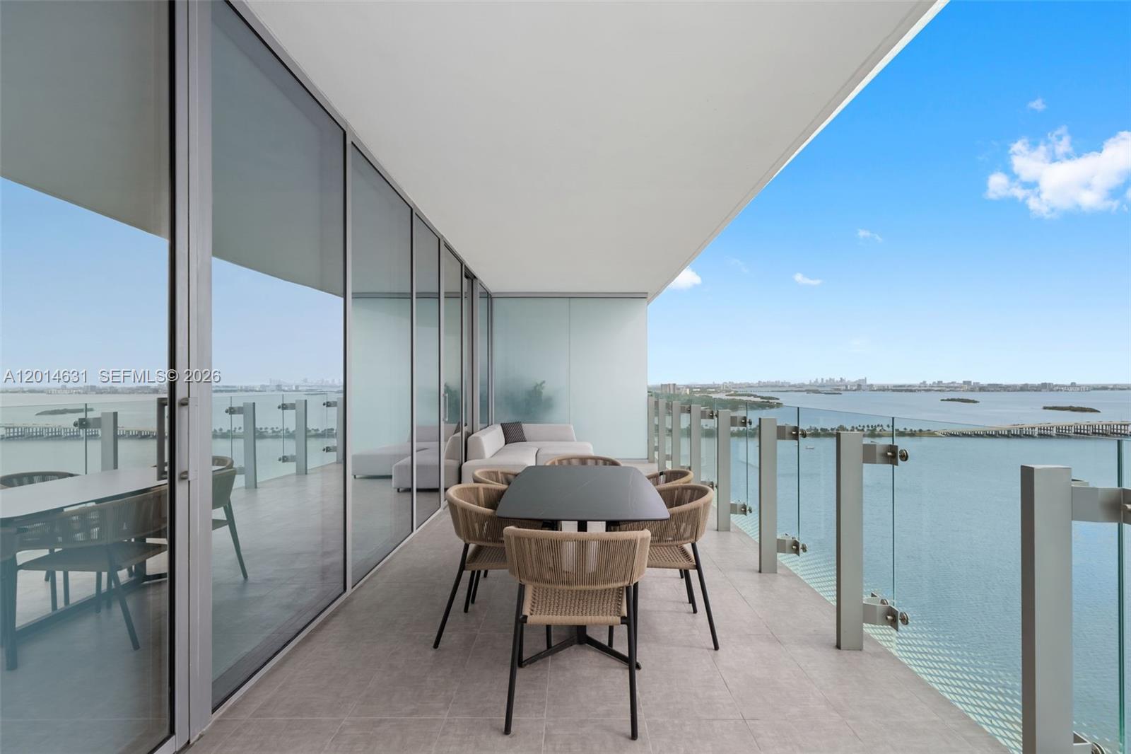 700 NE 26th Terrace