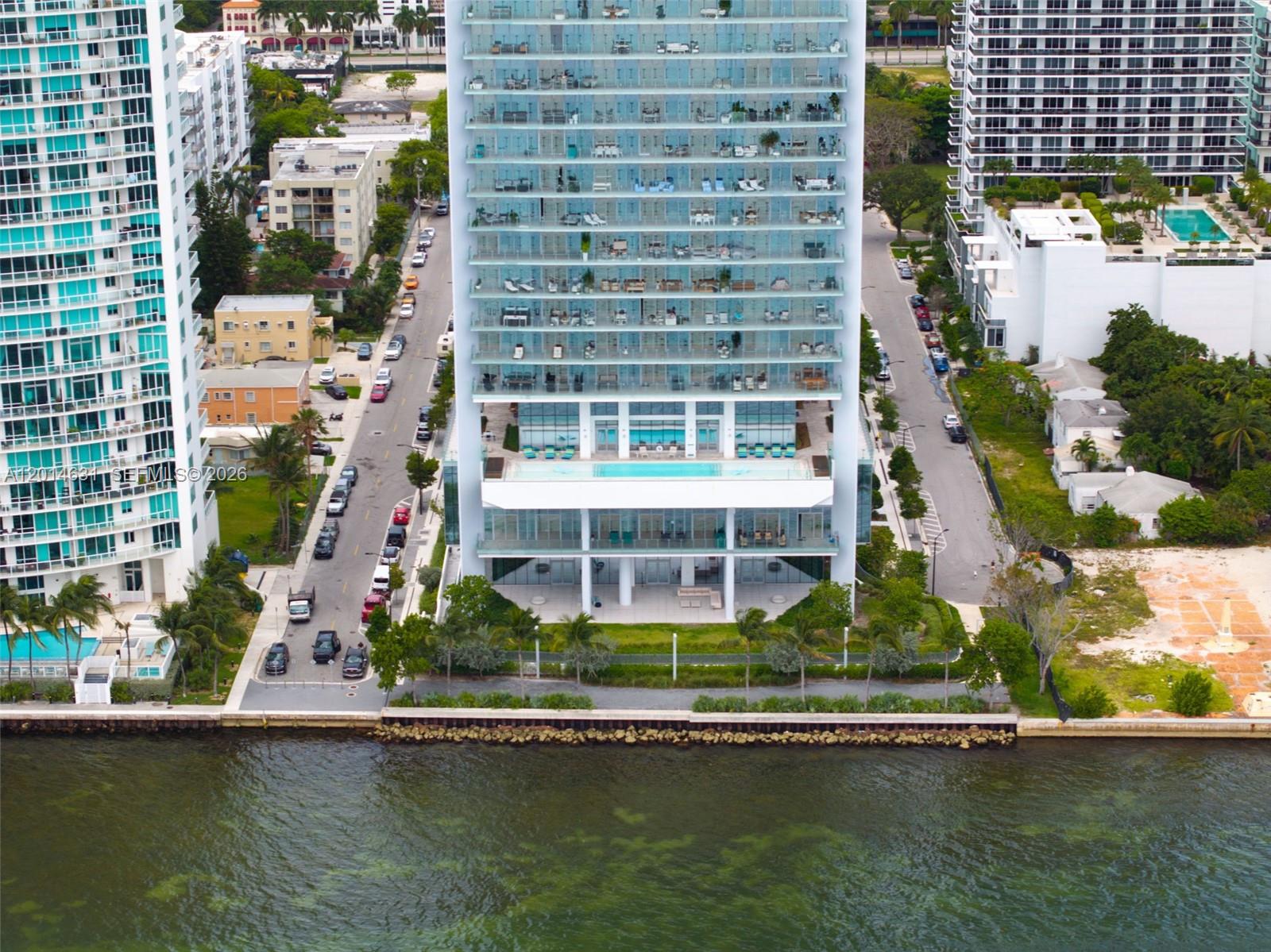 700 NE 26th Terrace