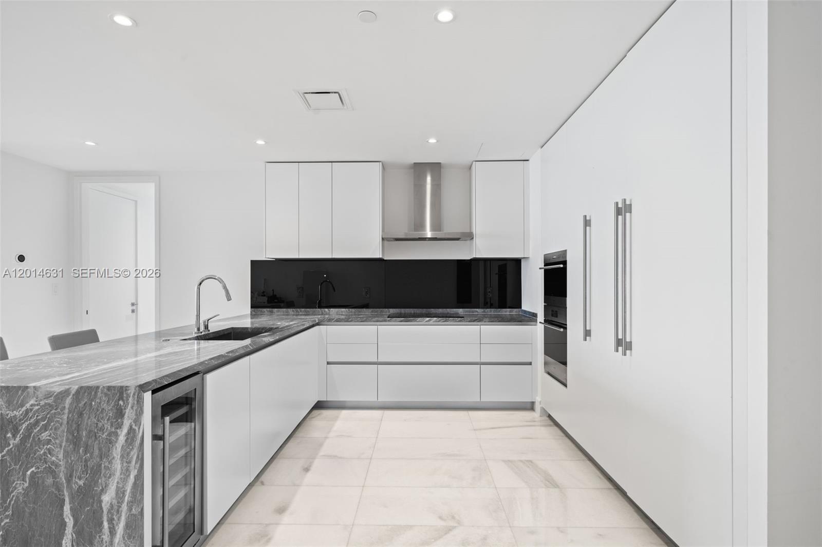700 NE 26th Terrace