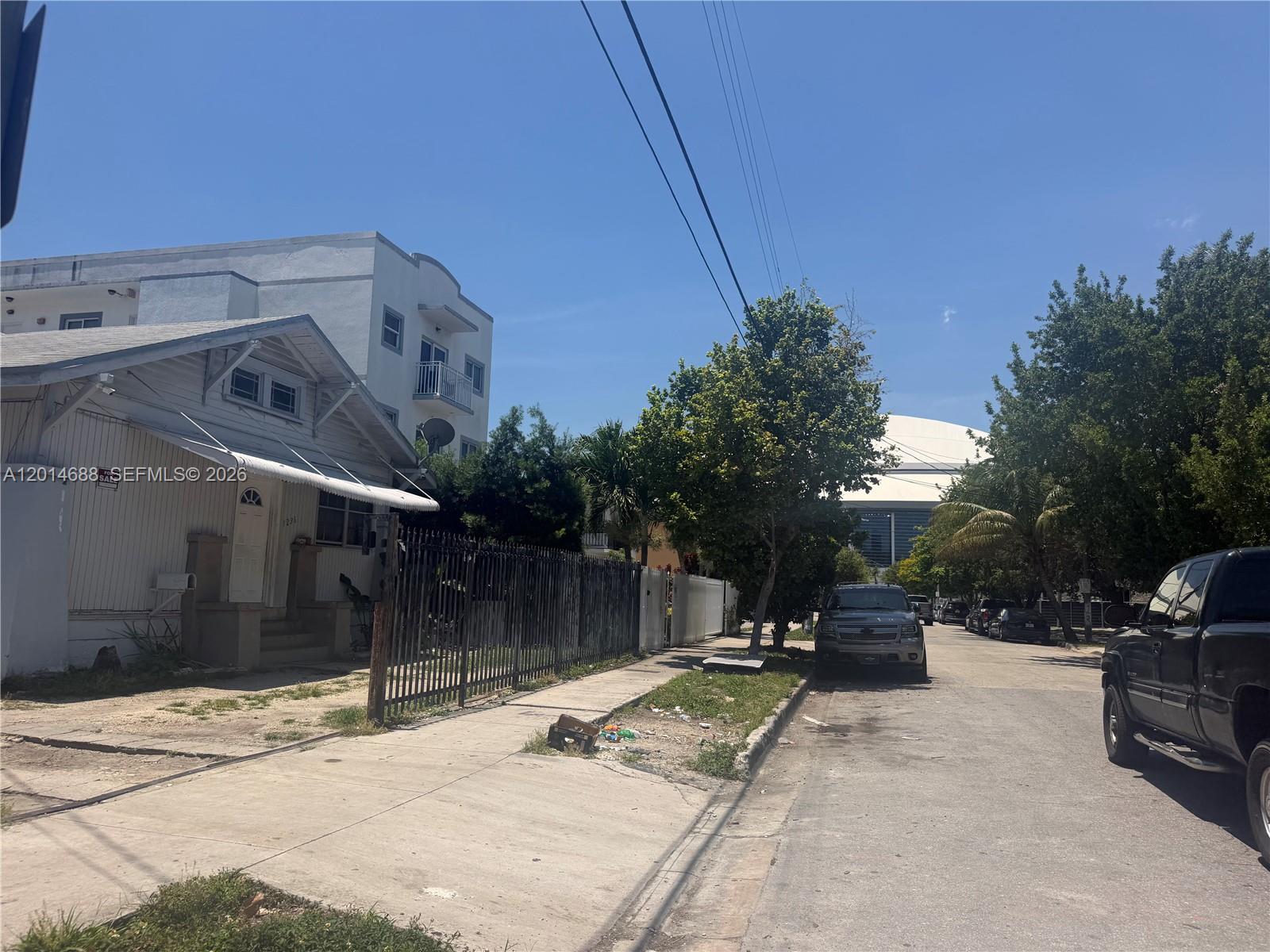1236 NW 5th Street