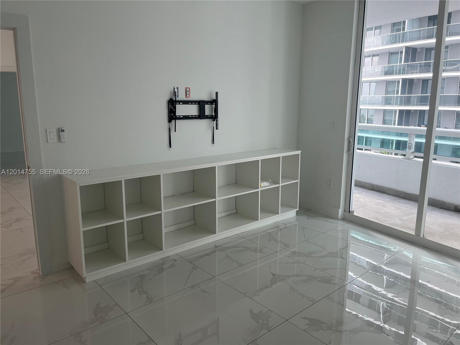 1800 N Bayshore Drive
