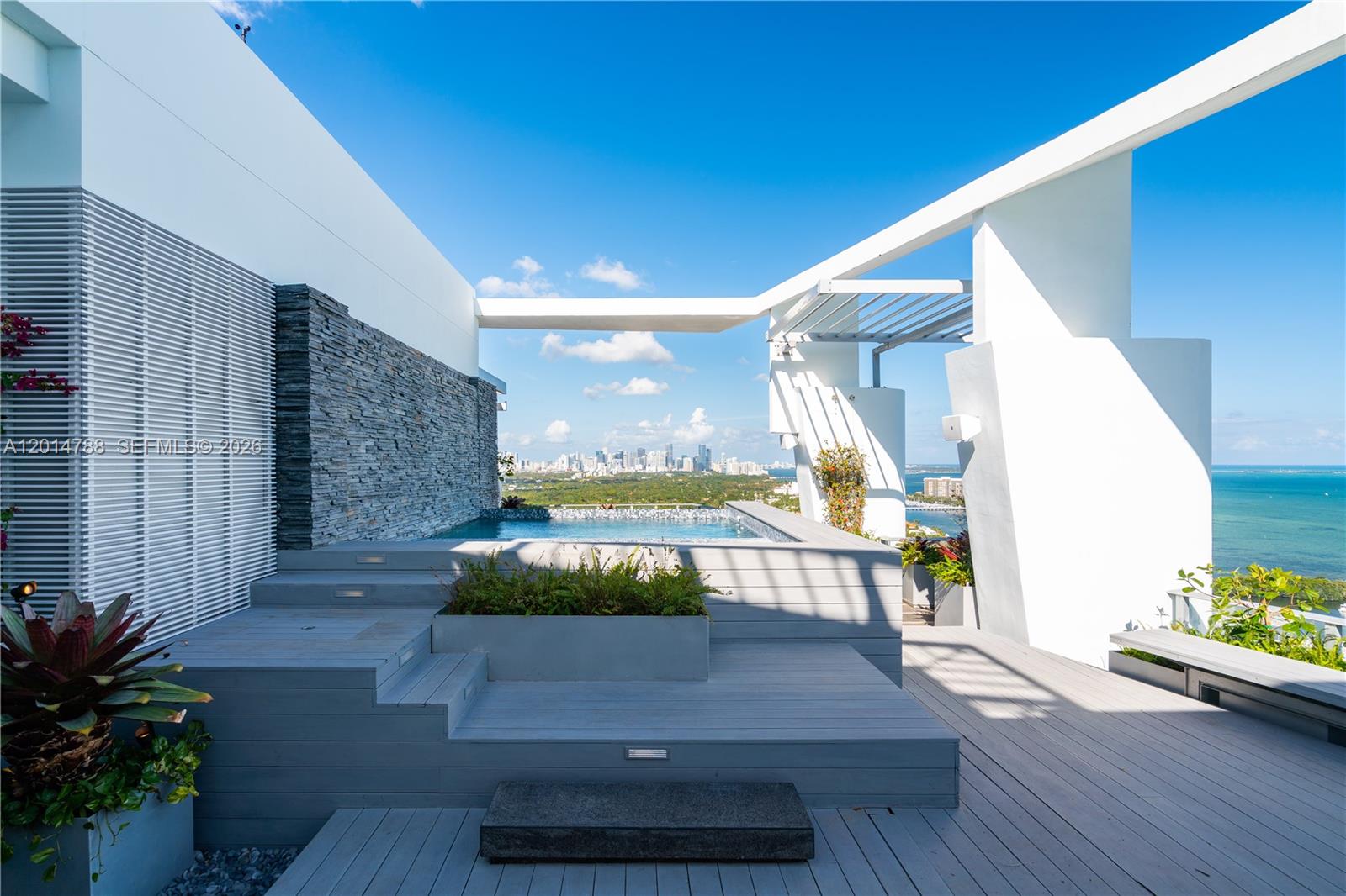 2627 S Bayshore Drive
