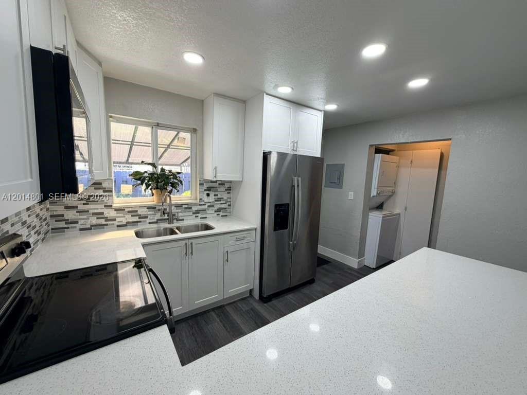 1500 NE 151st Street