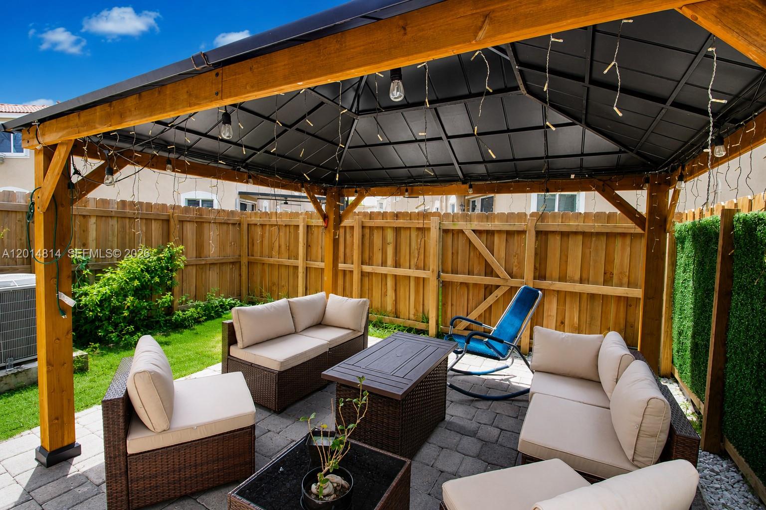 2382 SE 10th Street