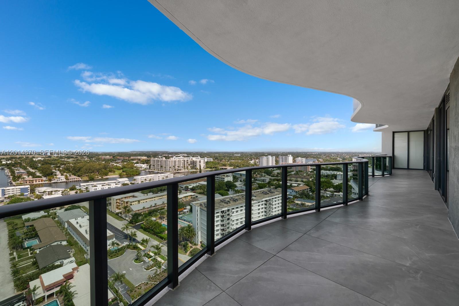 900 N Ocean Boulevard