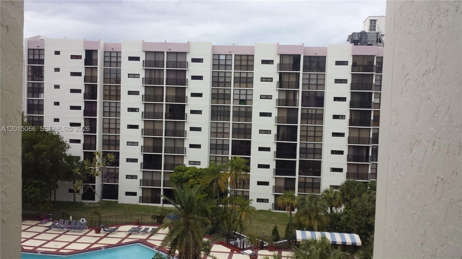 16909 N Bay Road