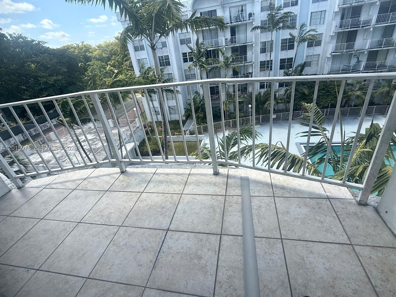 488 NW 165th St Road