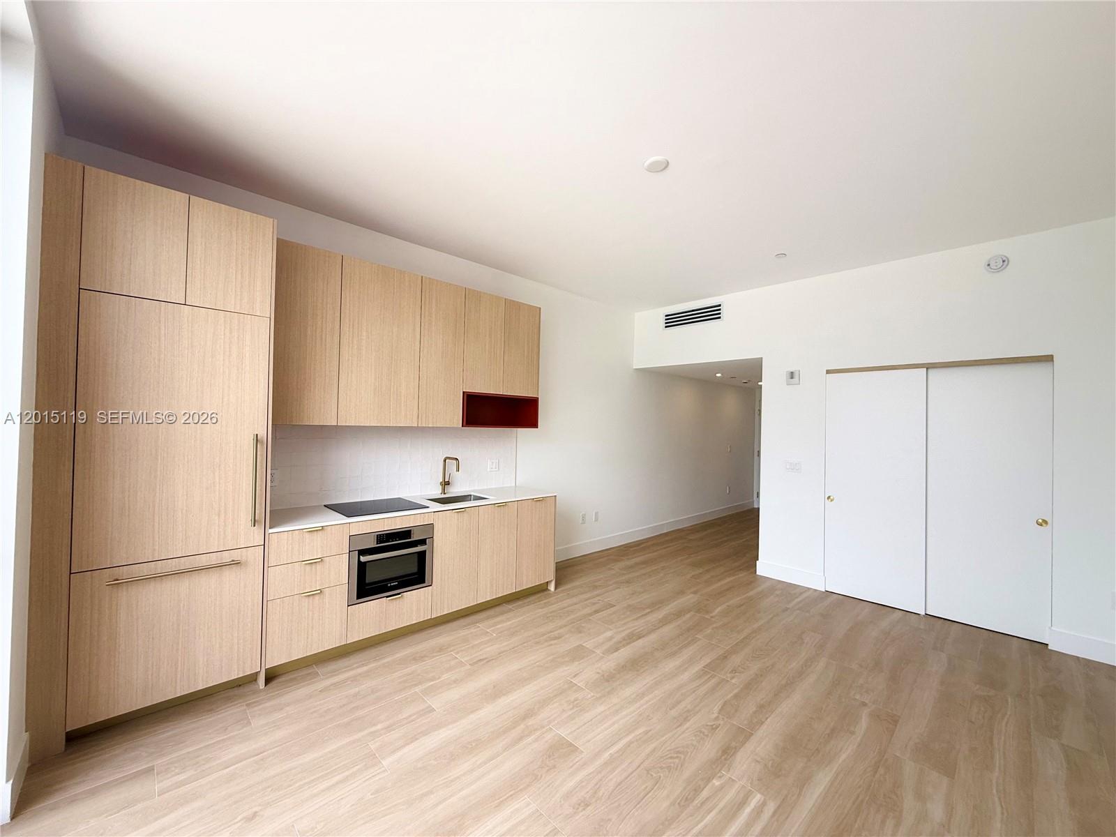 90 NE 32nd Street