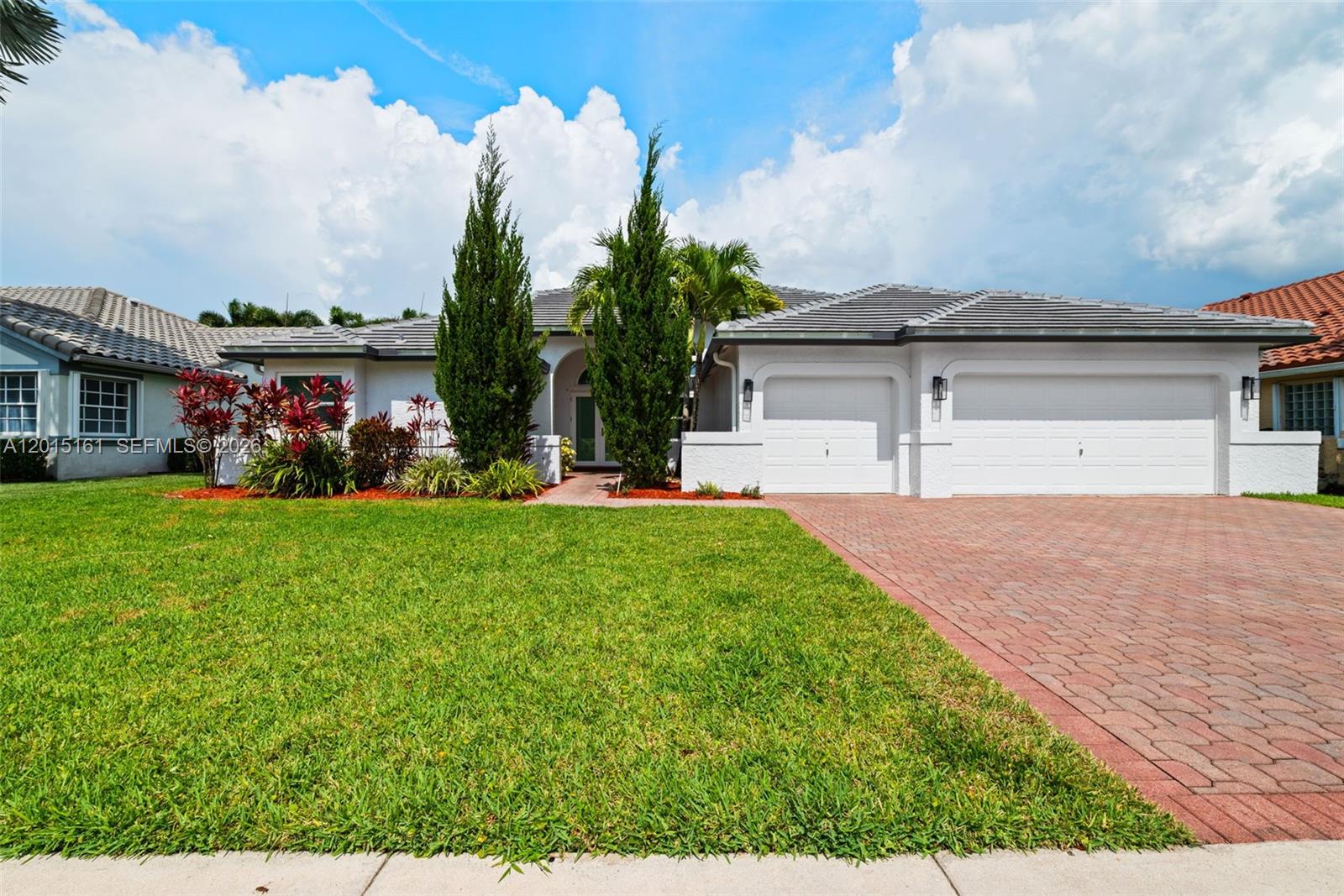 3292 Ridge Trace