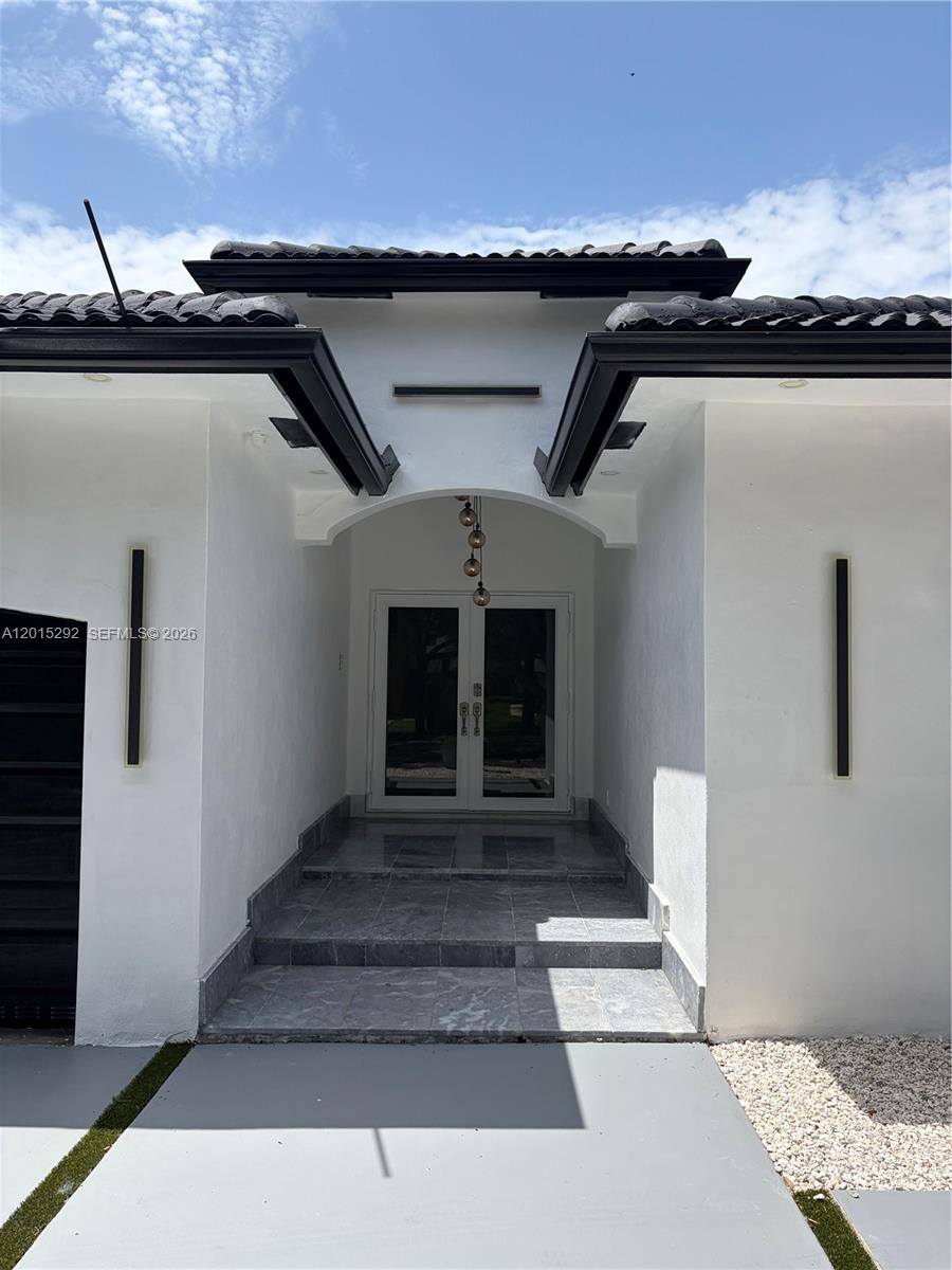 7814 NW 165th Street