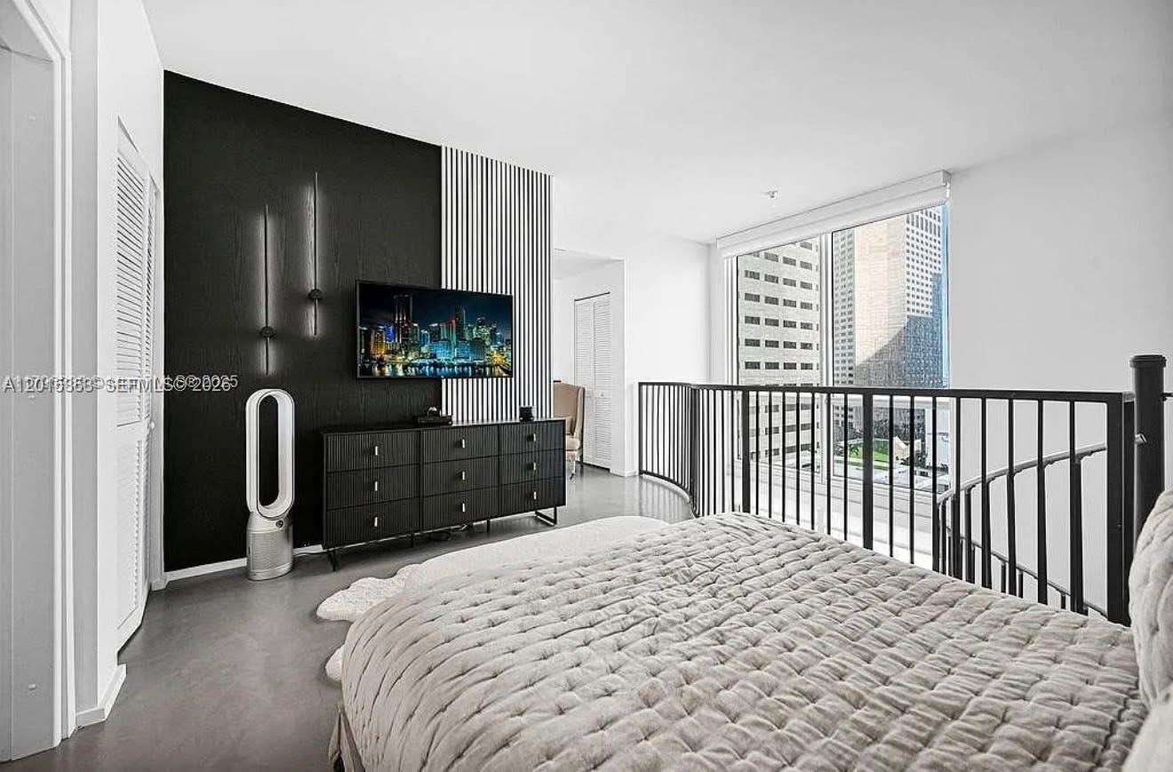 300 S Biscayne Boulevard