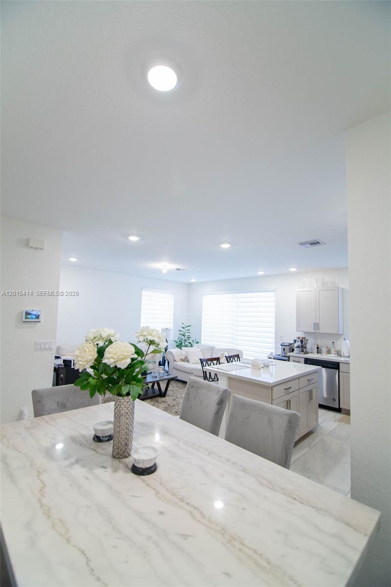 2348 SE 12th Court