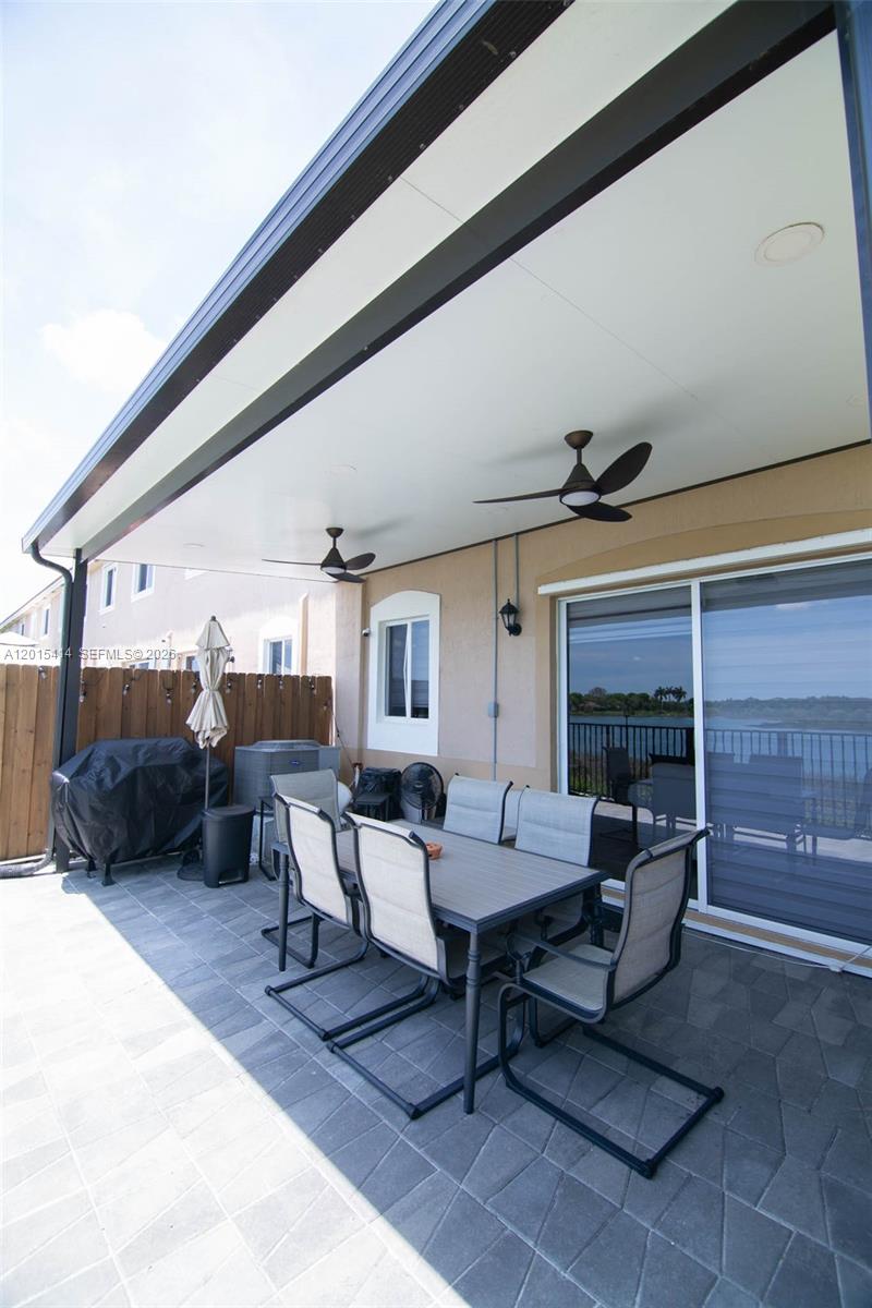 2348 SE 12th Court