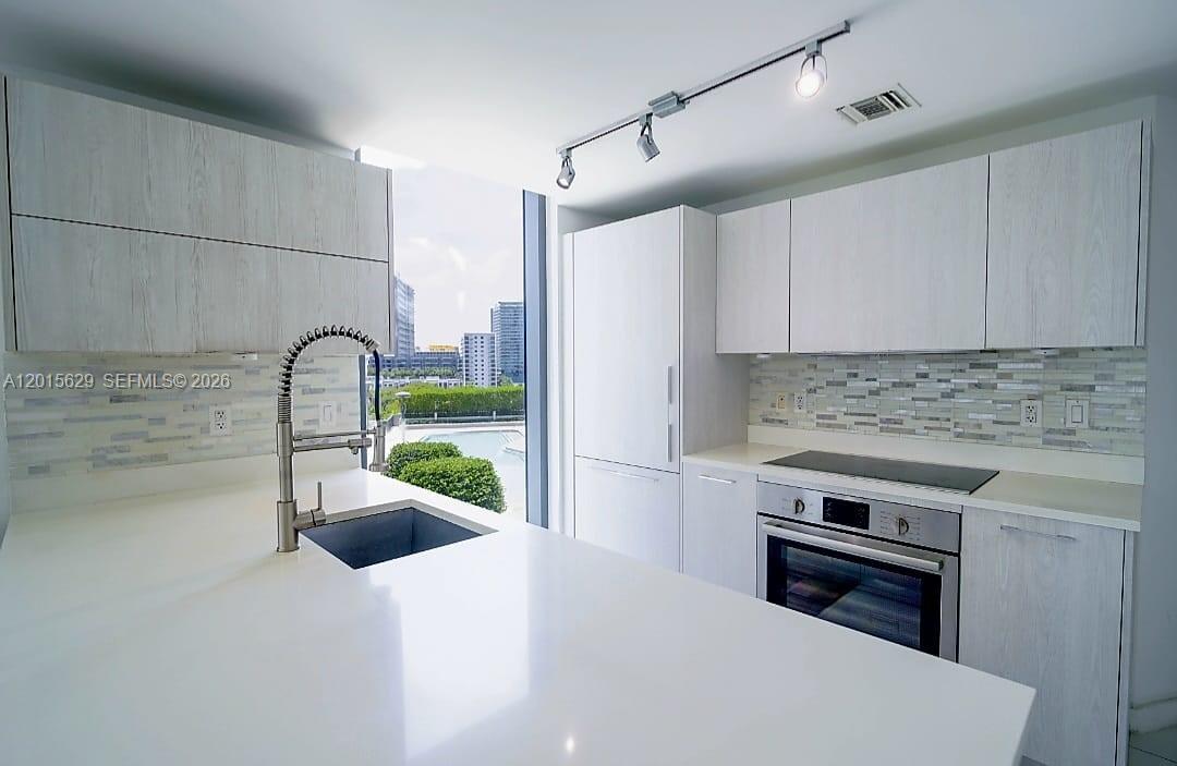 501 NE 31st Street