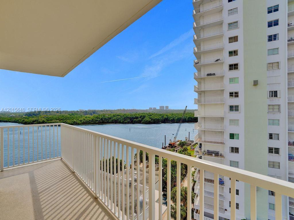 300 Bayview Drive