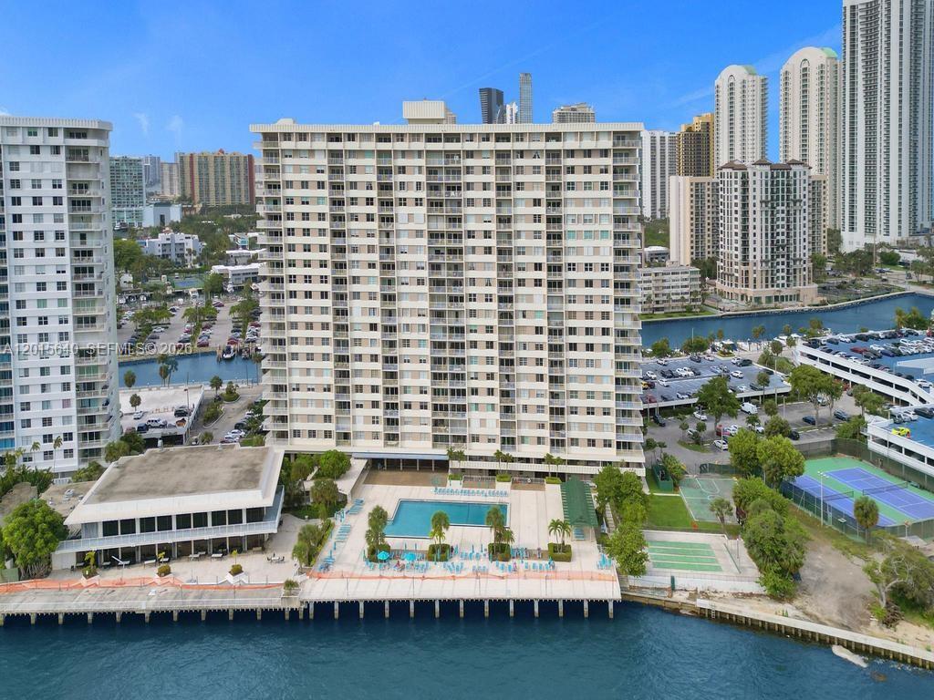300 Bayview Drive