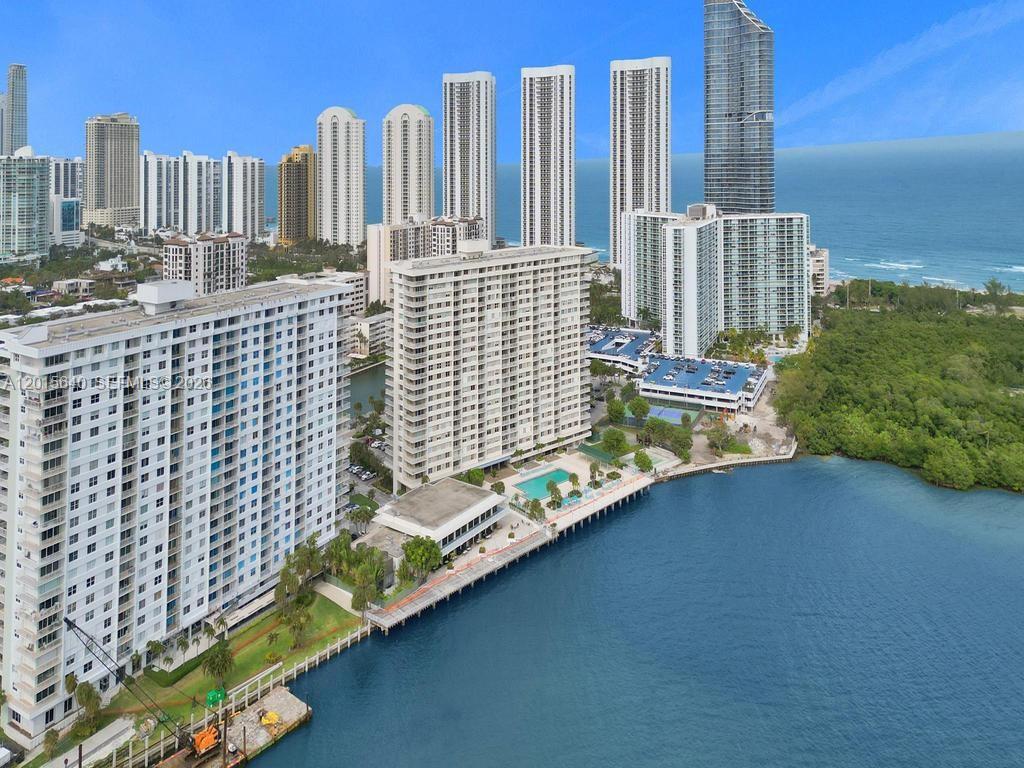 300 Bayview Drive