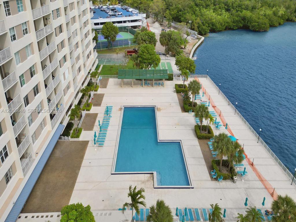 300 Bayview Drive