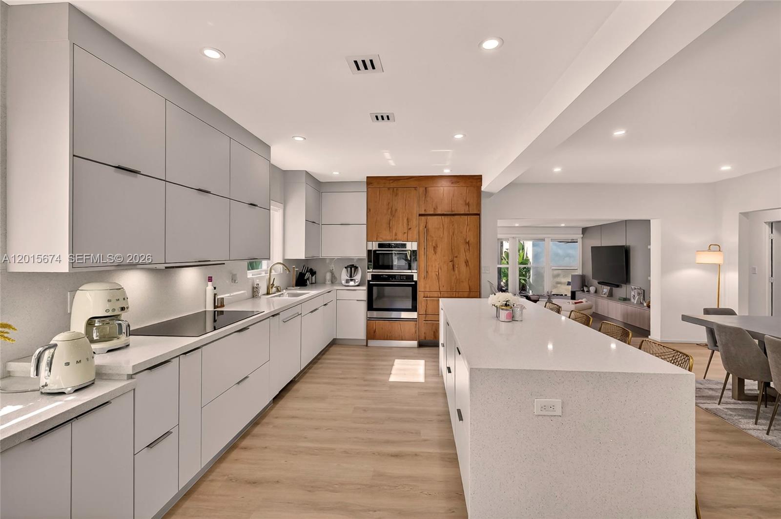 725 NE 81st Street