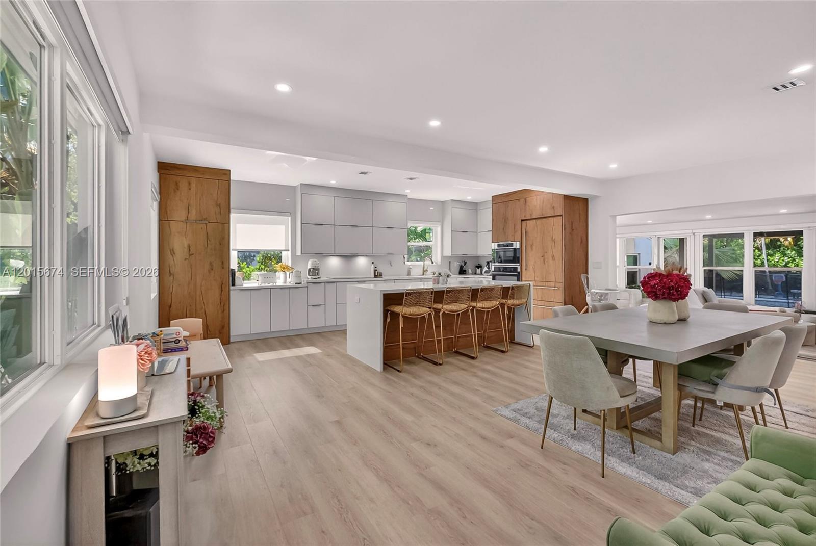 725 NE 81st Street