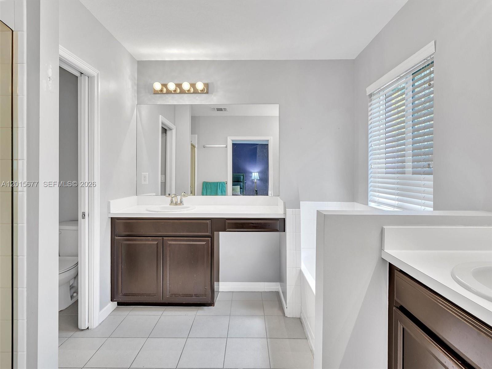 1410 NW 214th Terrace