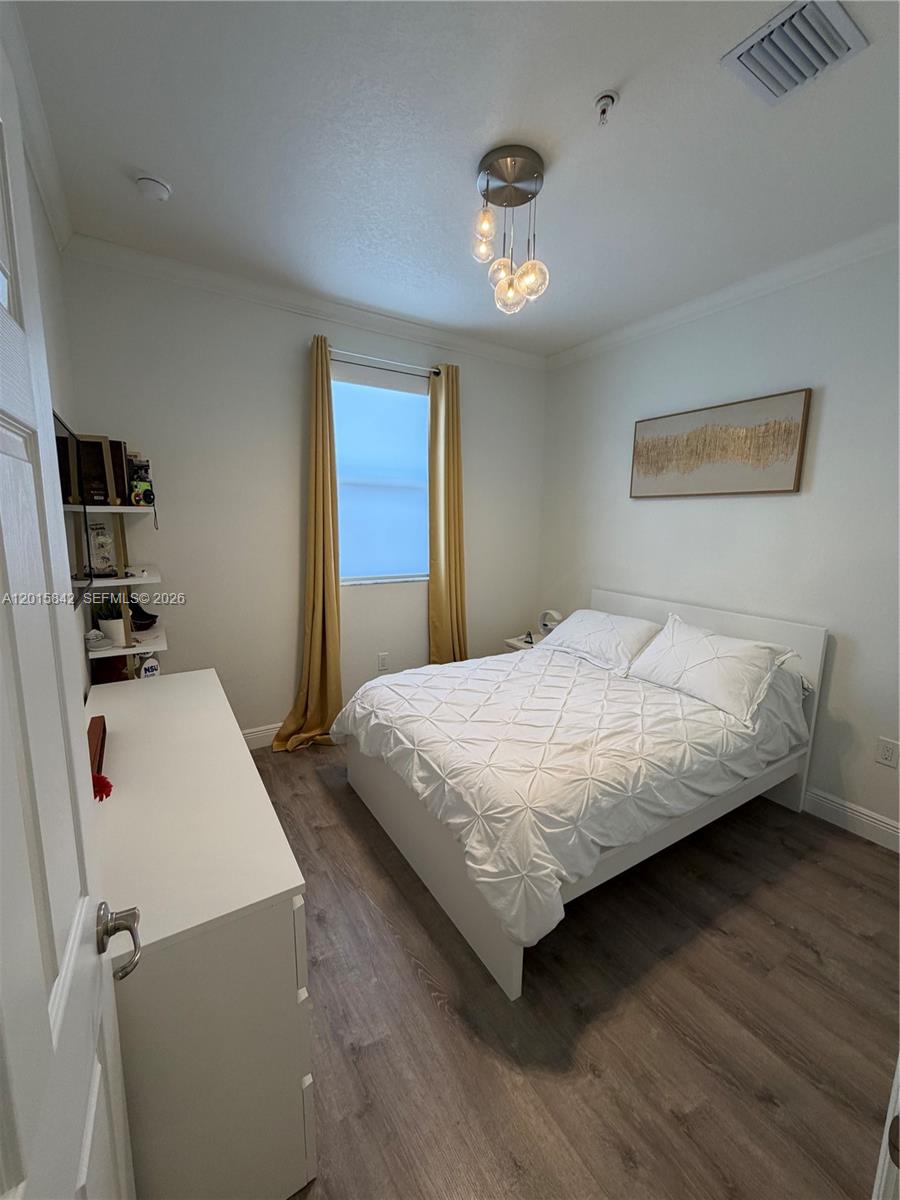 2824 SW 145th Court