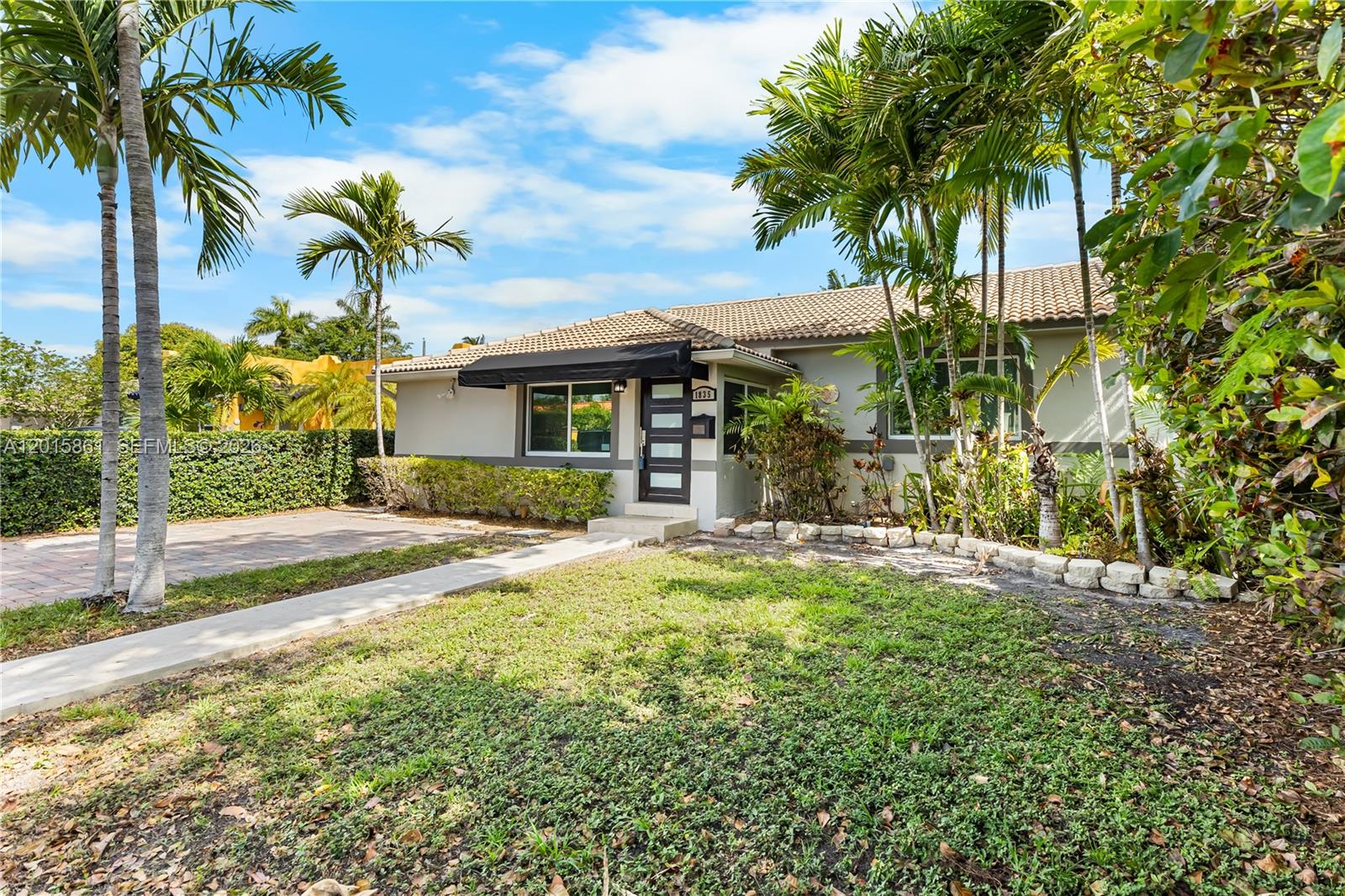 1835 SW 18th Street