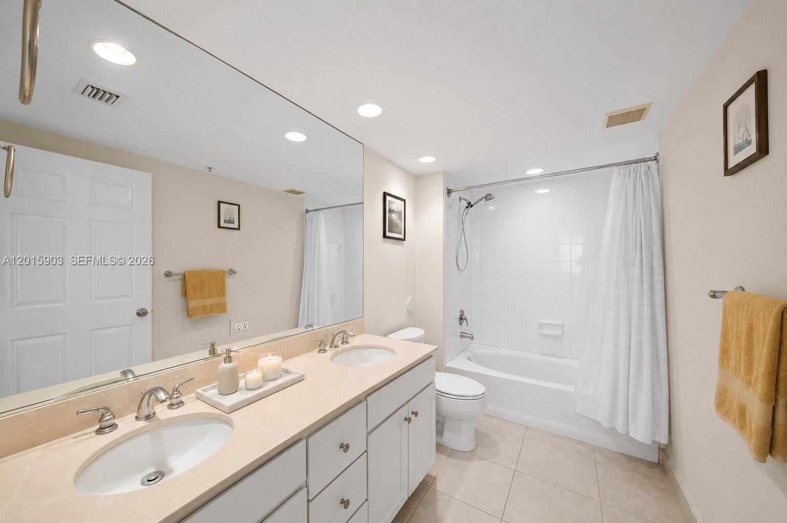 2000 N Bayshore Drive