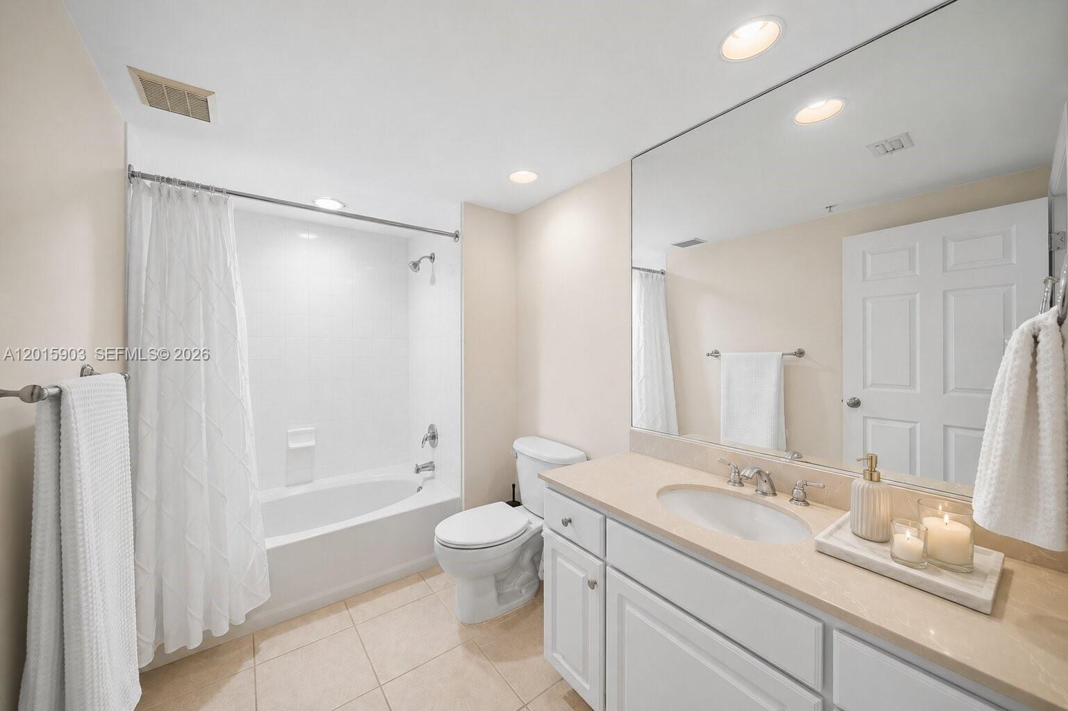 2000 N Bayshore Drive