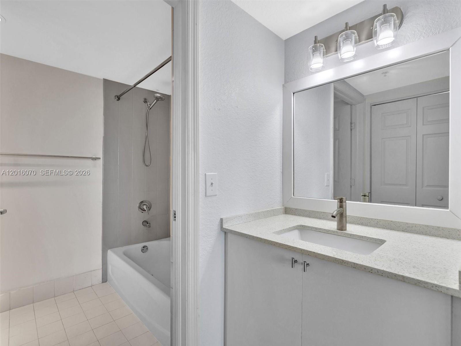 816 NW 11th Street
