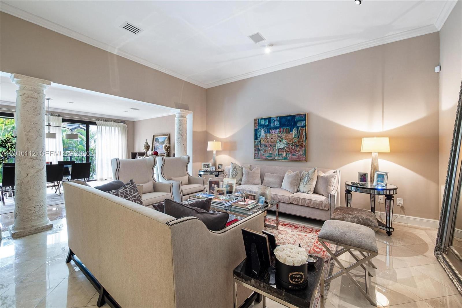 2000 S Bayshore Drive
