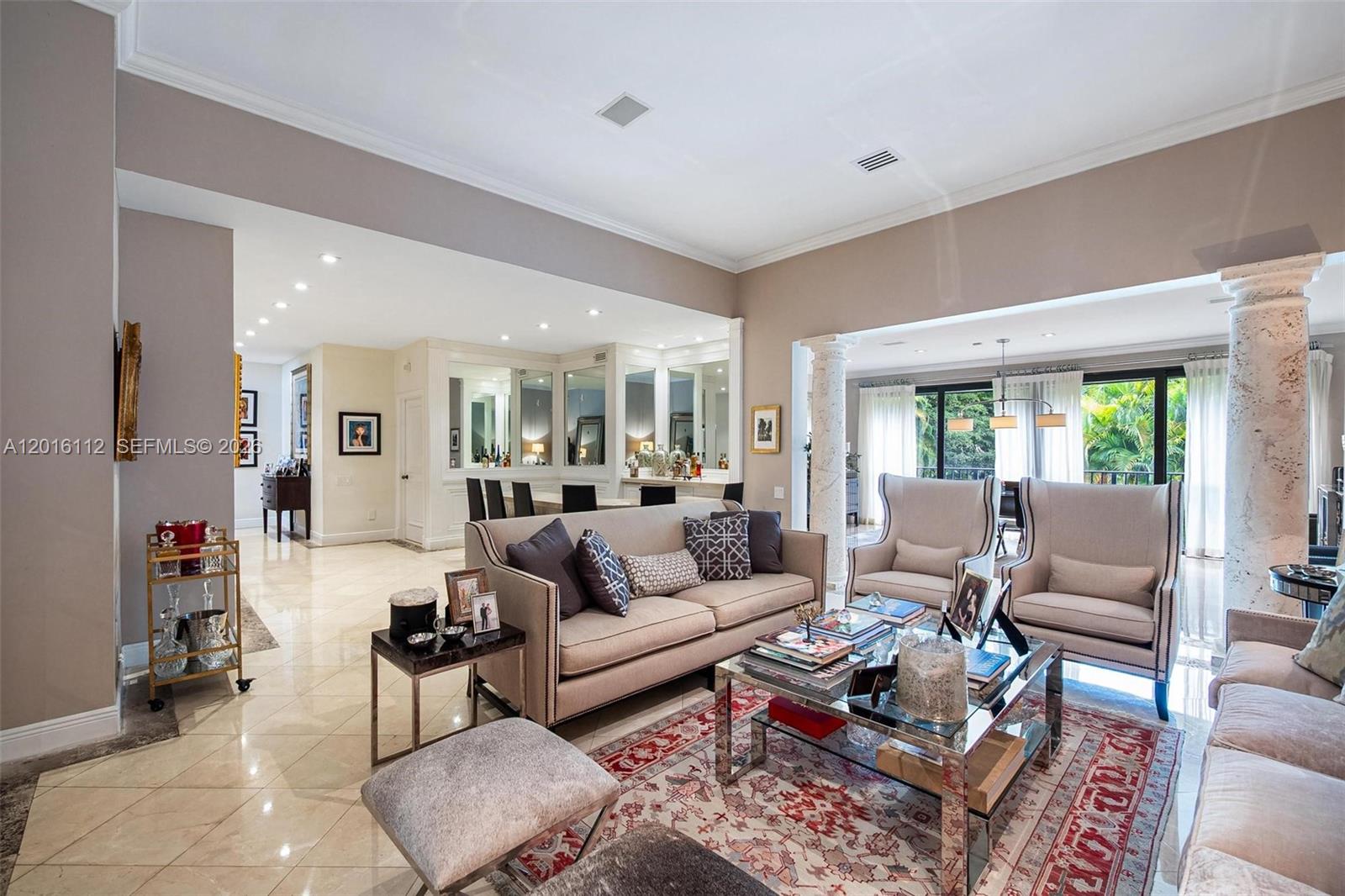 2000 S Bayshore Drive