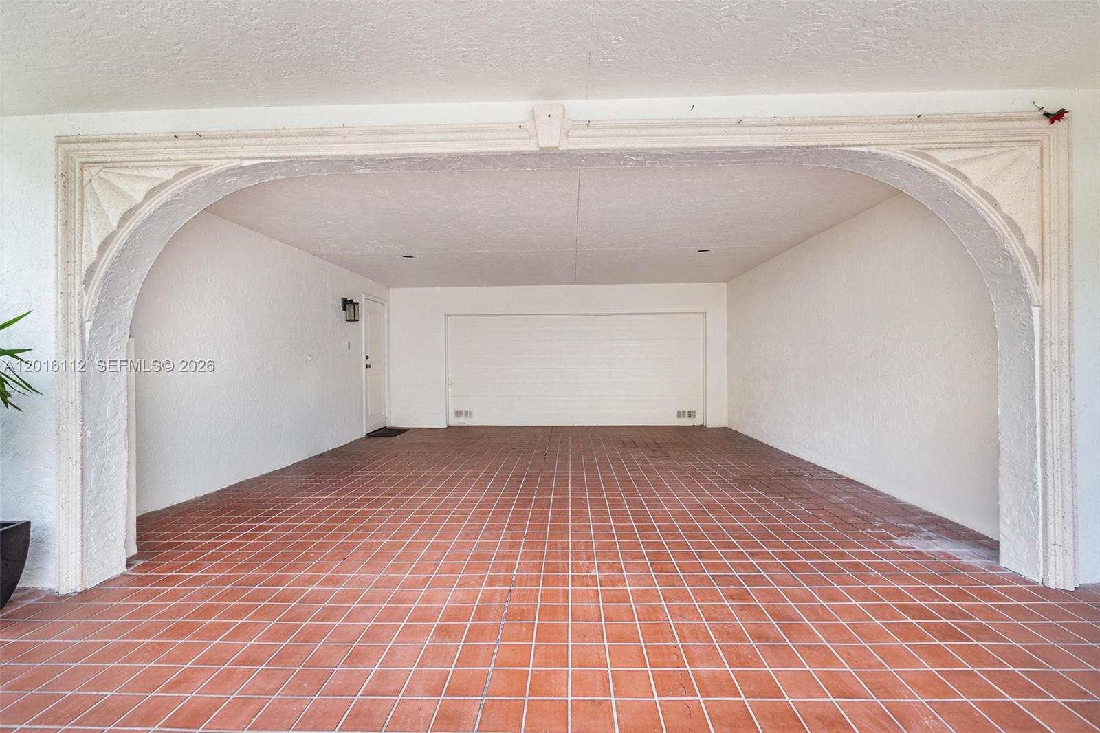 2000 S Bayshore Drive