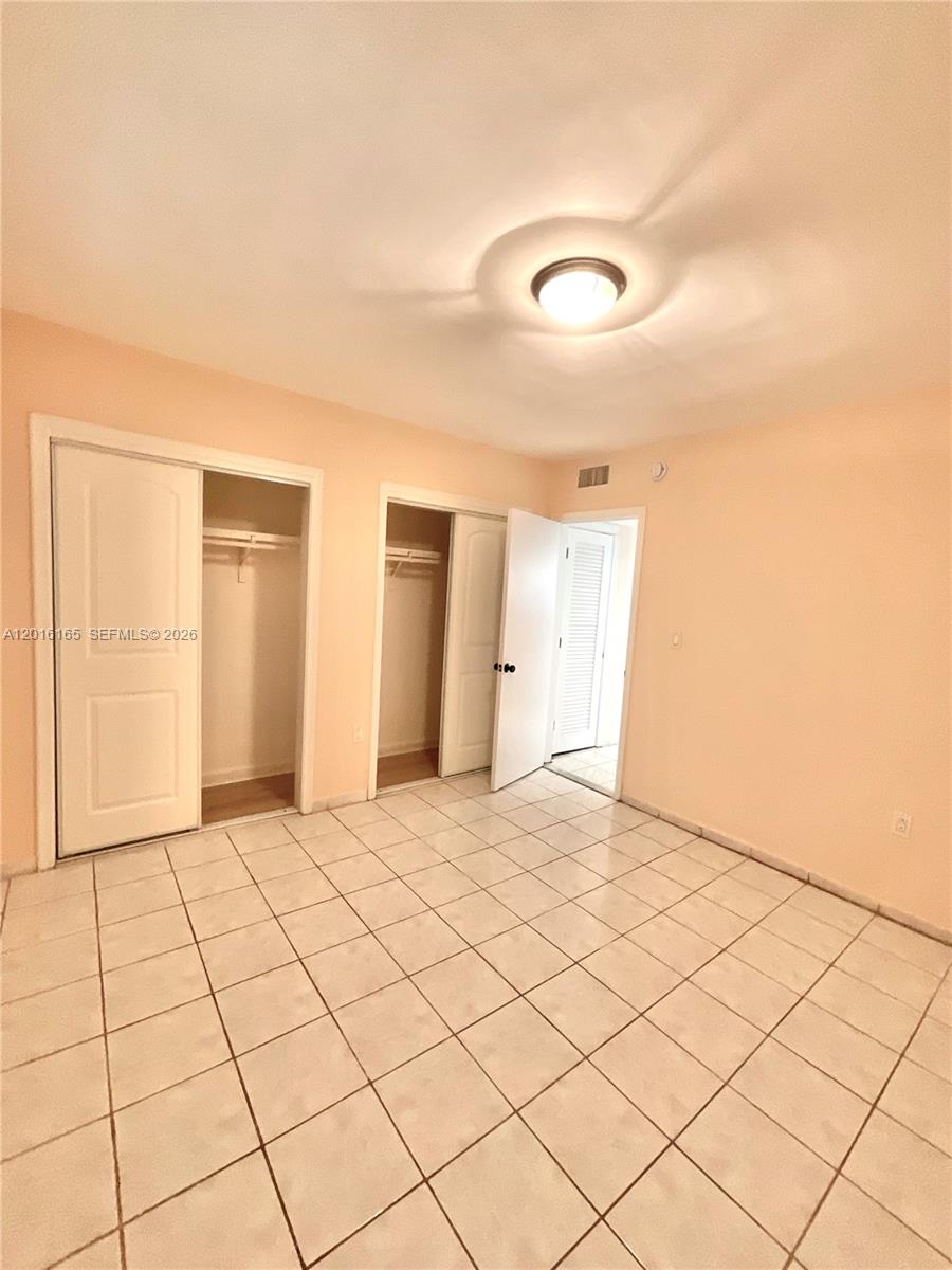 3522 NE 166th Street