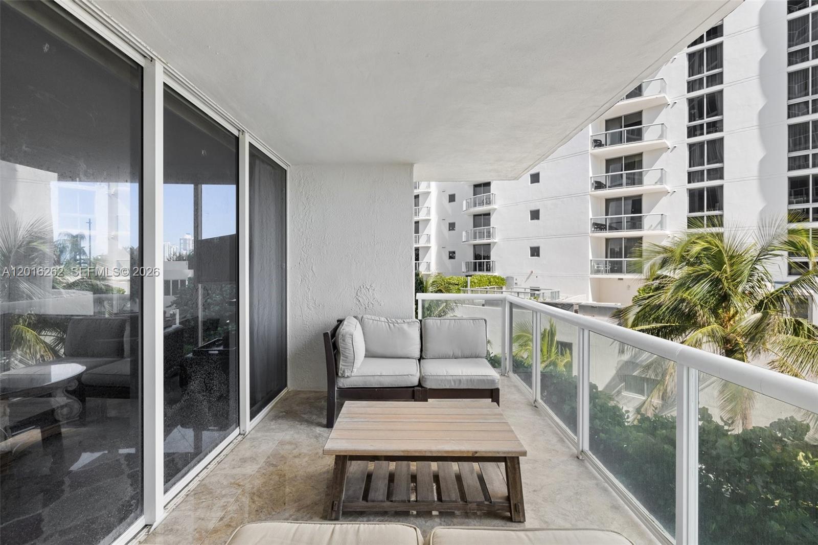 18671 Collins Avenue