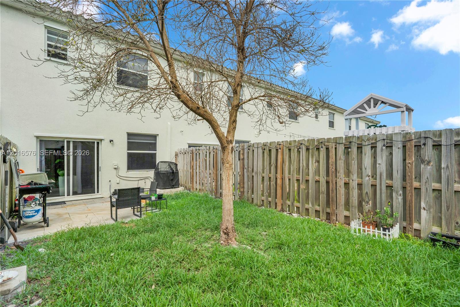 1469 SE 26th Terrace