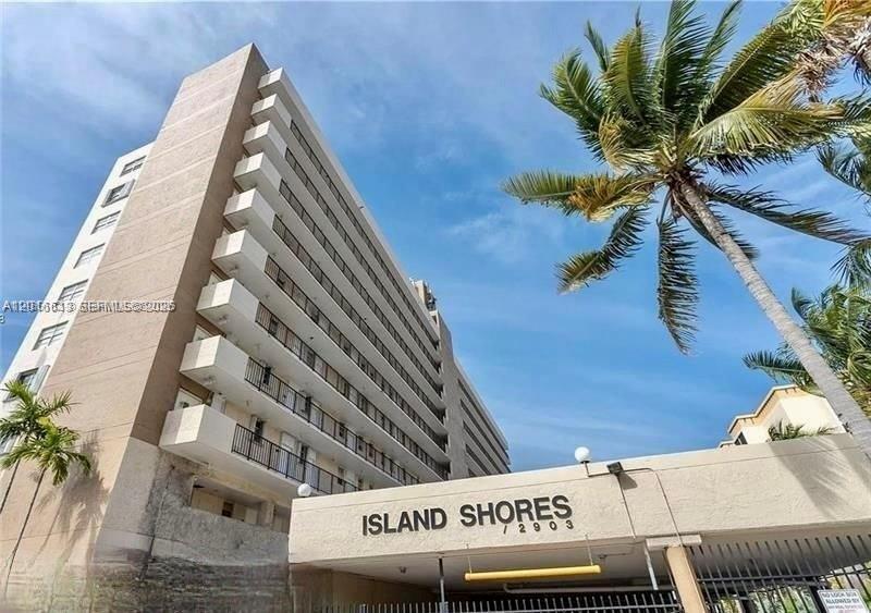 2903 N Miami Beach Boulevard