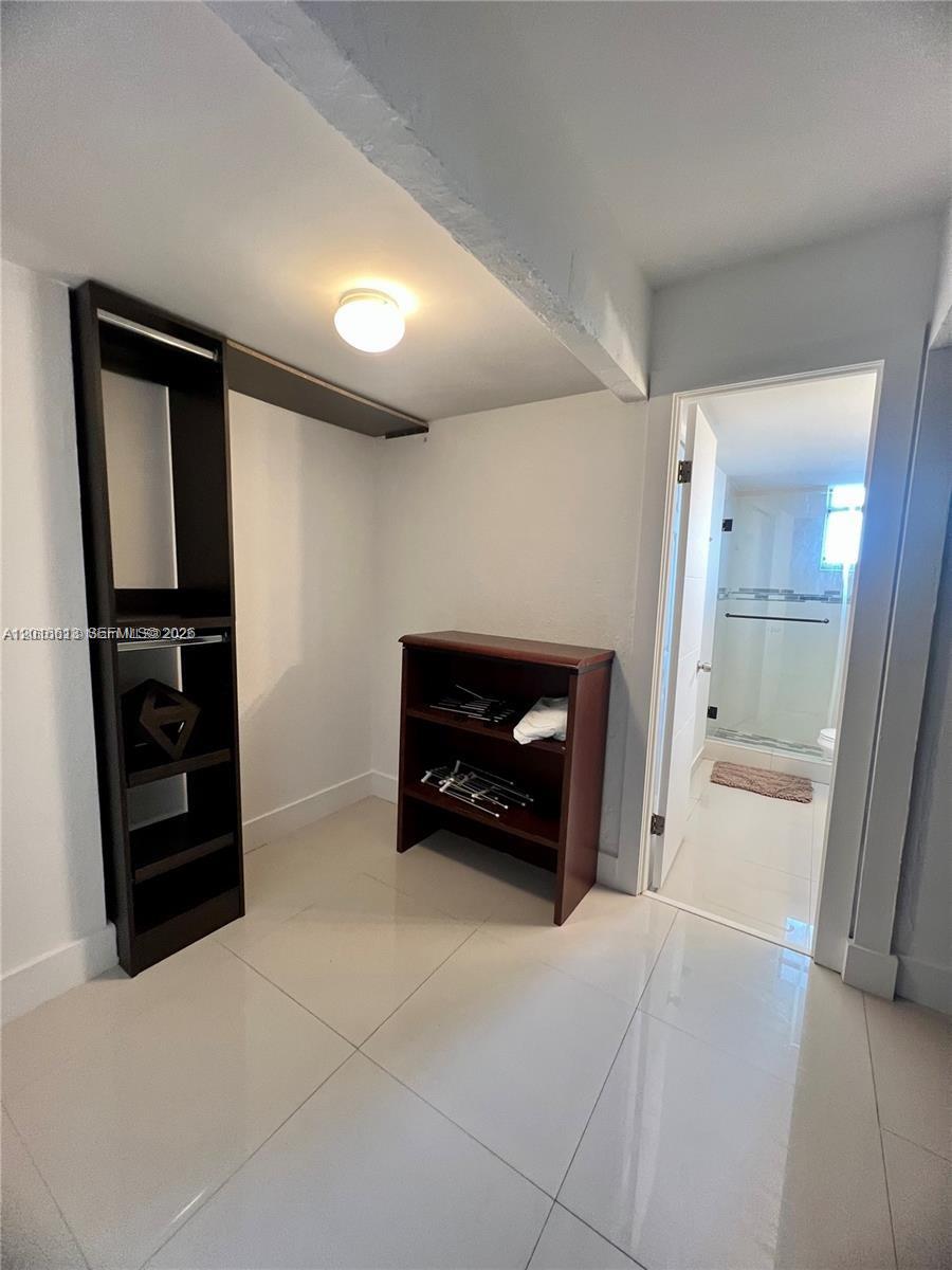 2903 N Miami Beach Boulevard