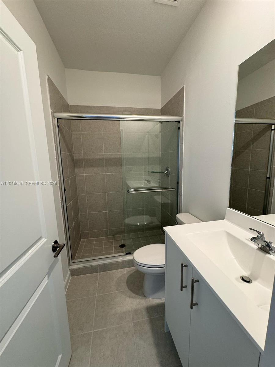 663 SE 13th St Circle