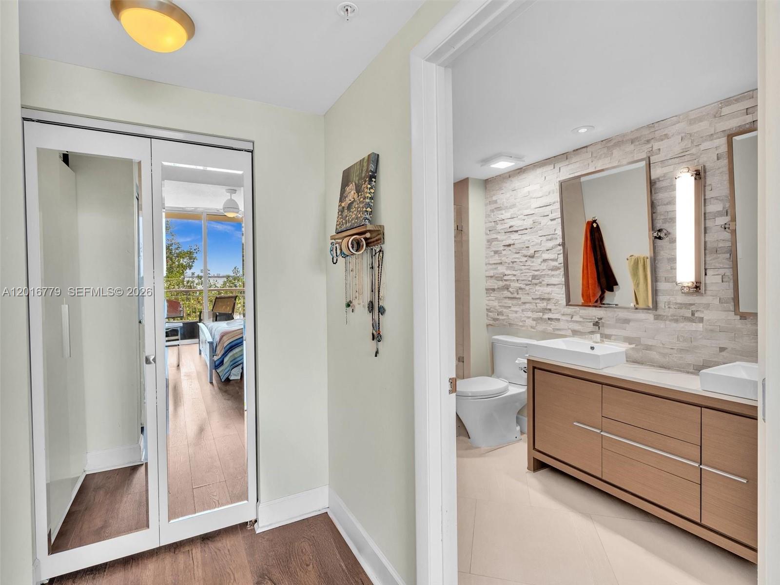 2000 N Bayshore Drive