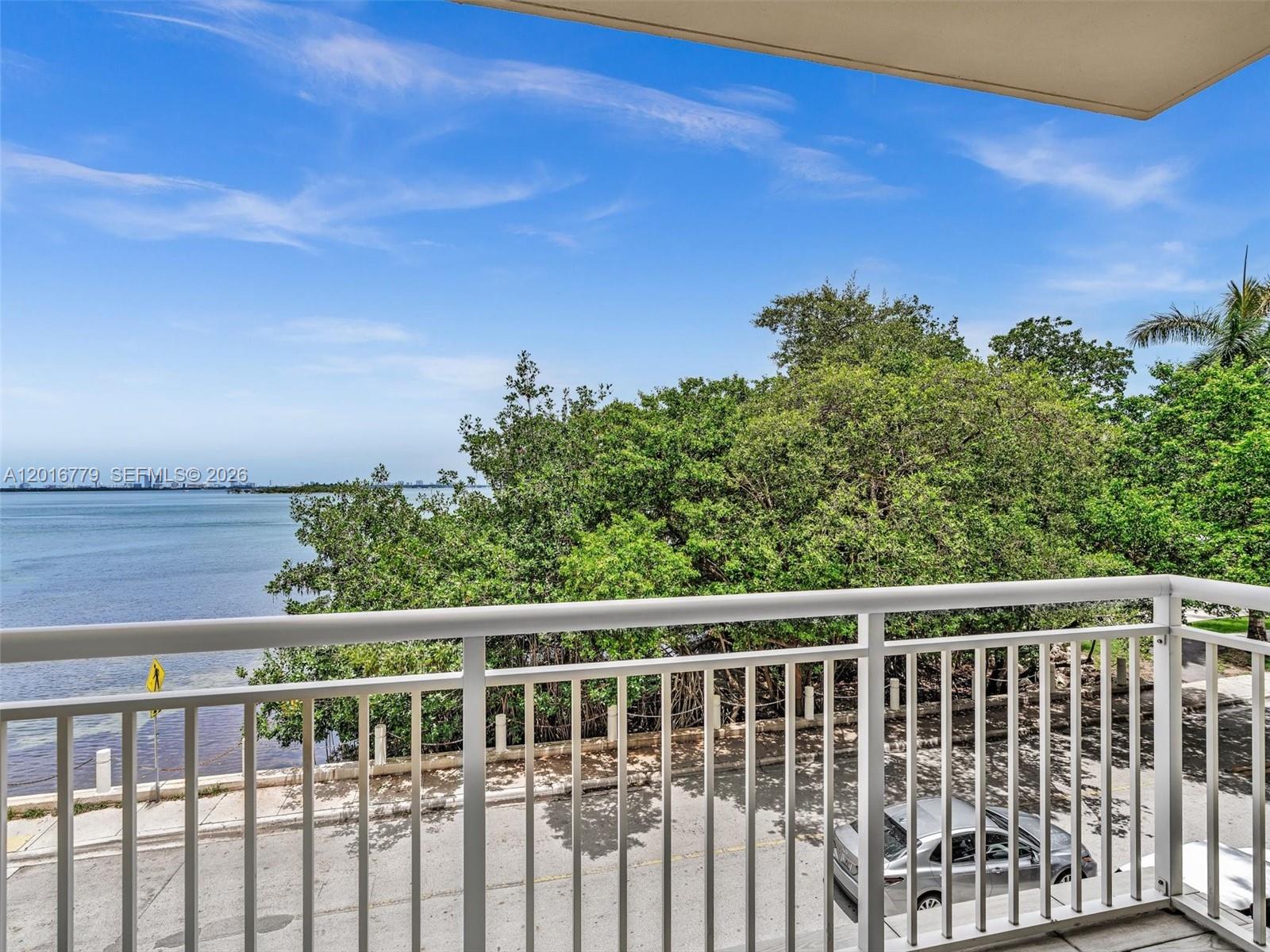 2000 N Bayshore Drive