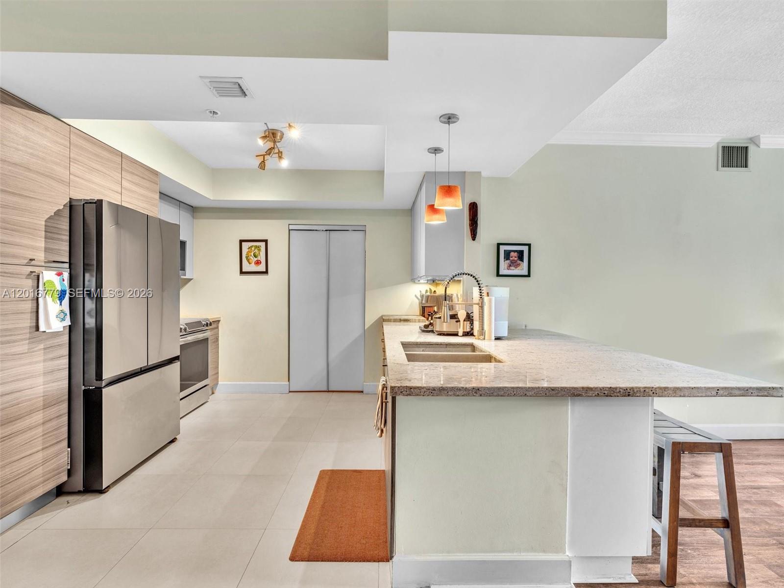 2000 N Bayshore Drive