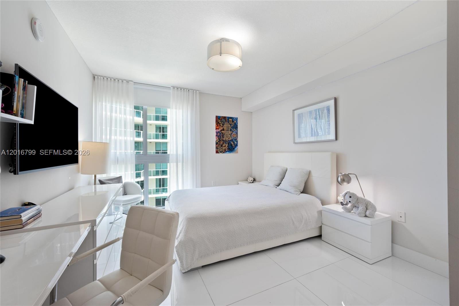 300 Sunny Isles Boulevard