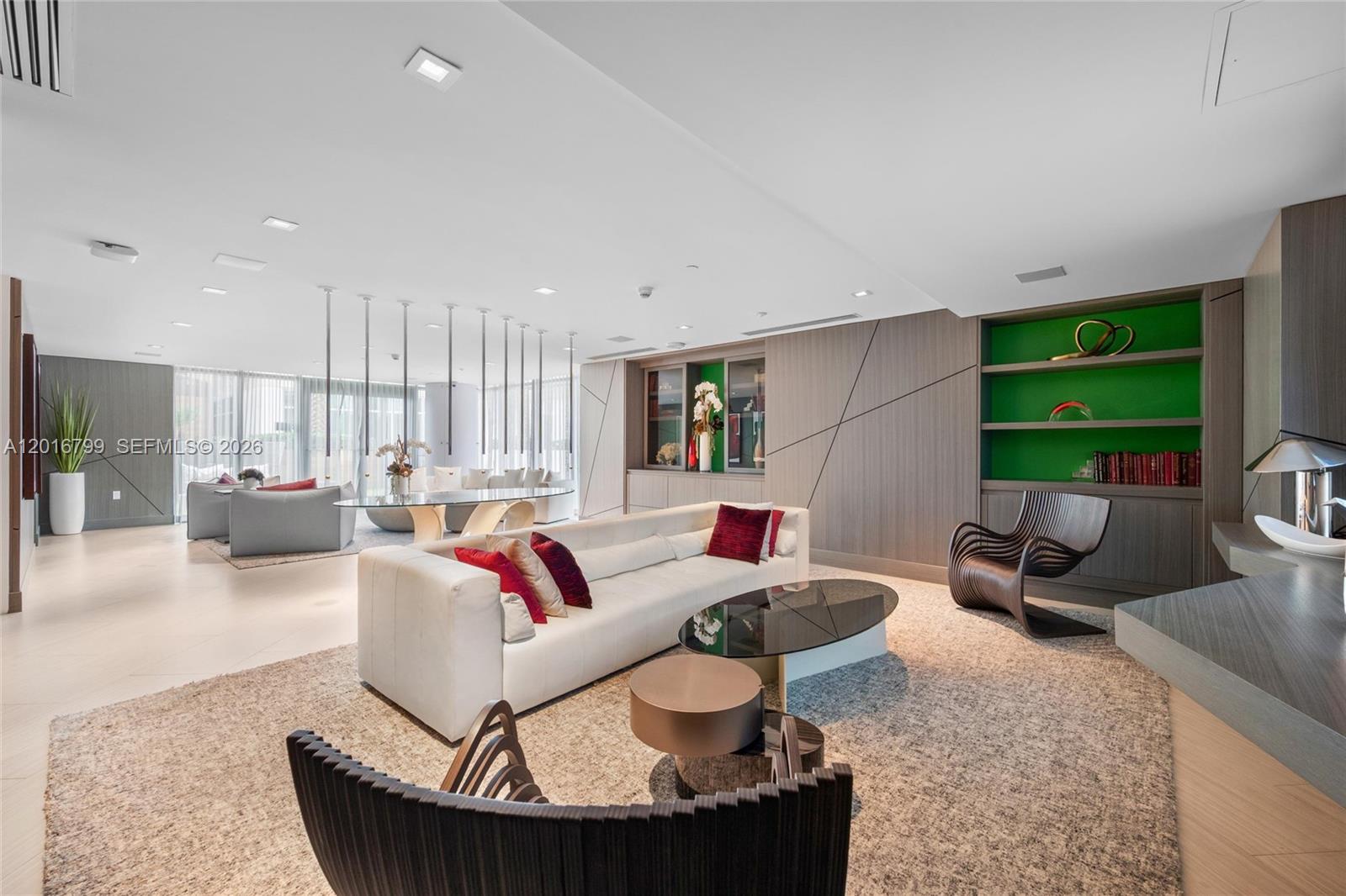 300 Sunny Isles Boulevard