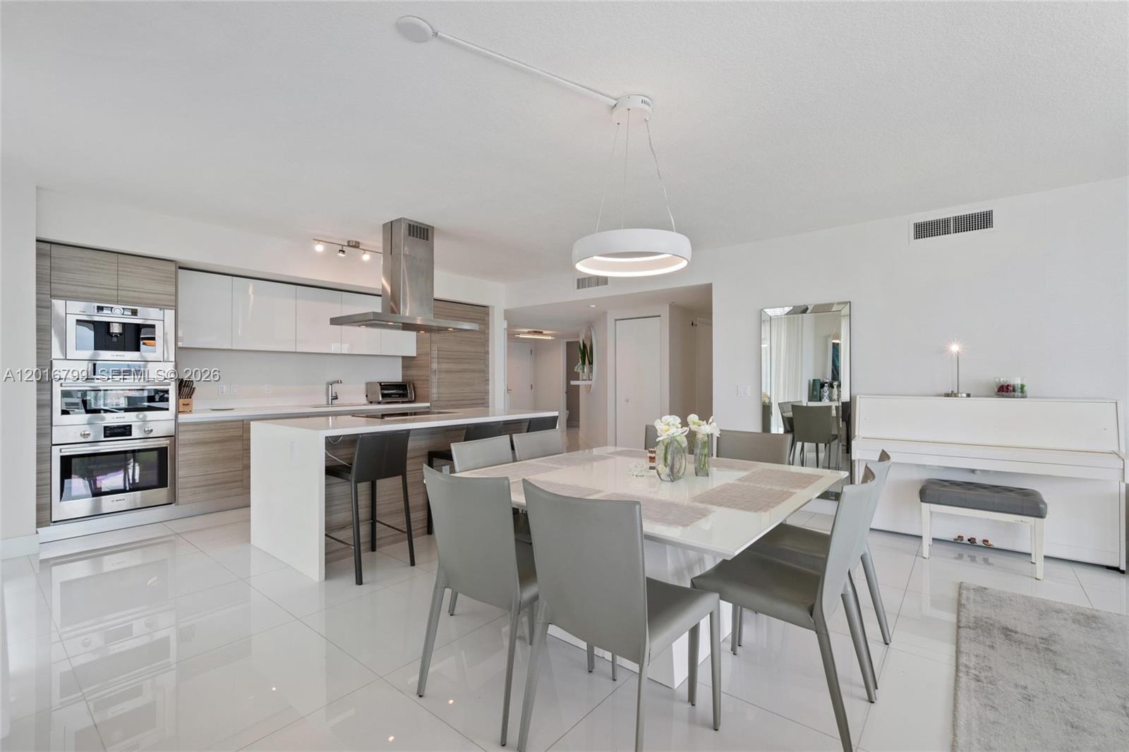 300 Sunny Isles Boulevard