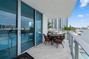 17111 Biscayne Boulevard