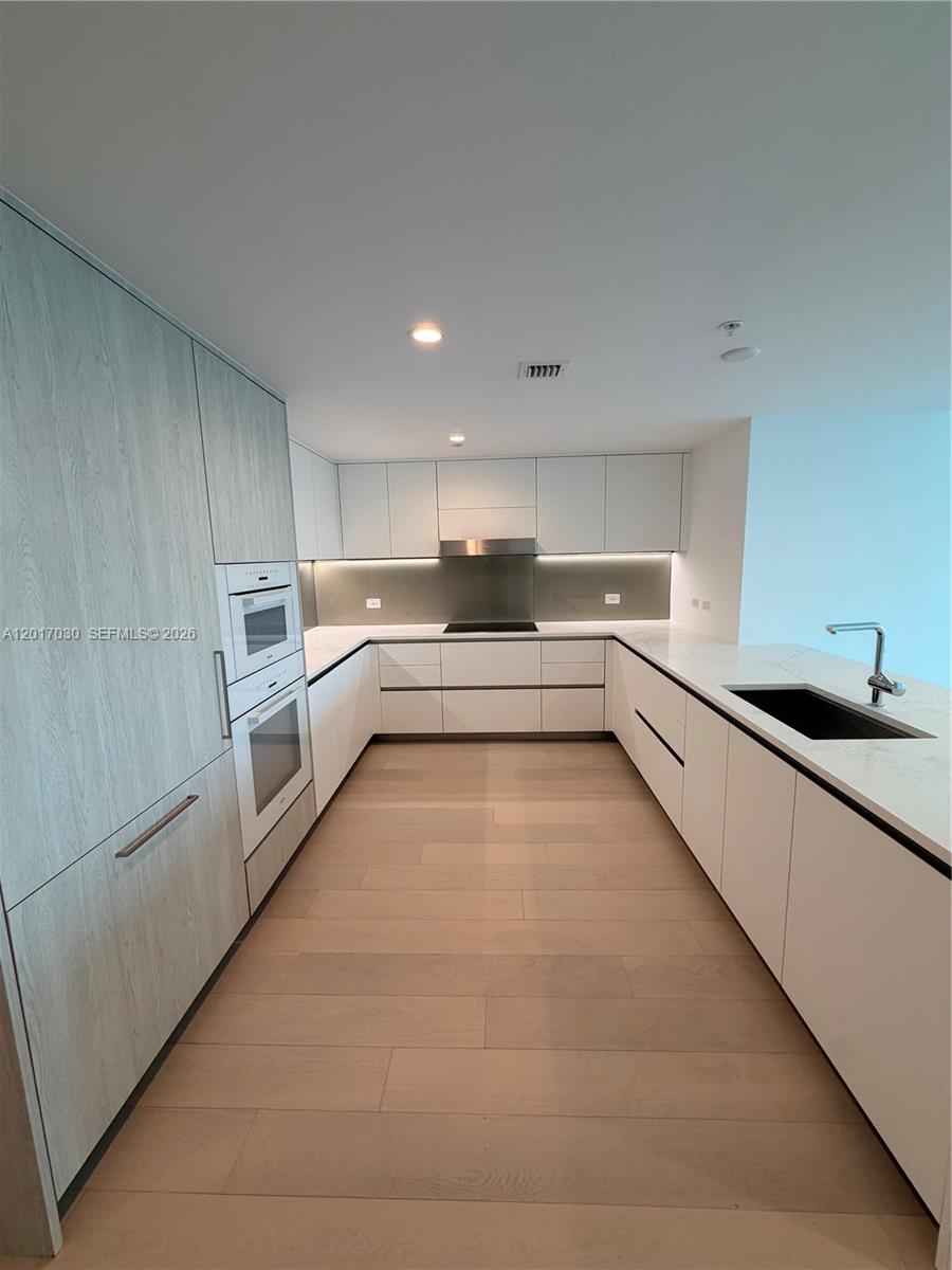 9221 E Bay Harbor Drive