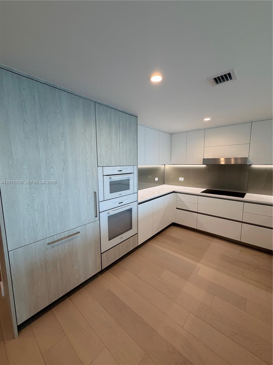 9221 E Bay Harbor Drive