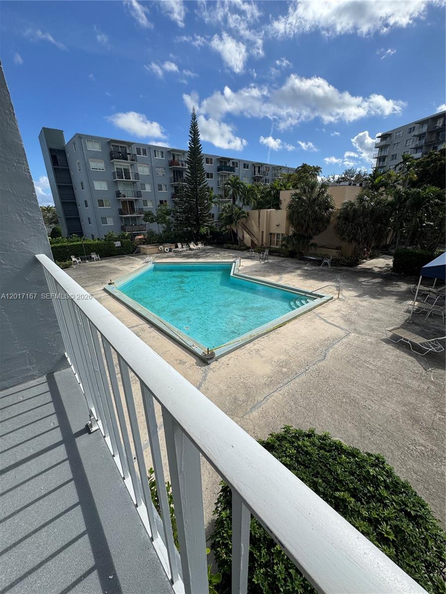 1470 NE 125th Terrace