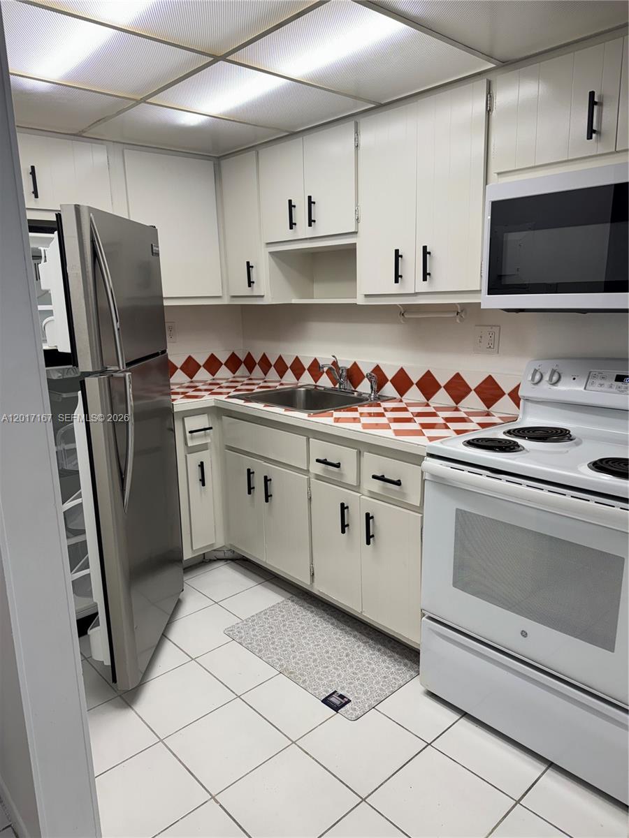 1470 NE 125th Terrace